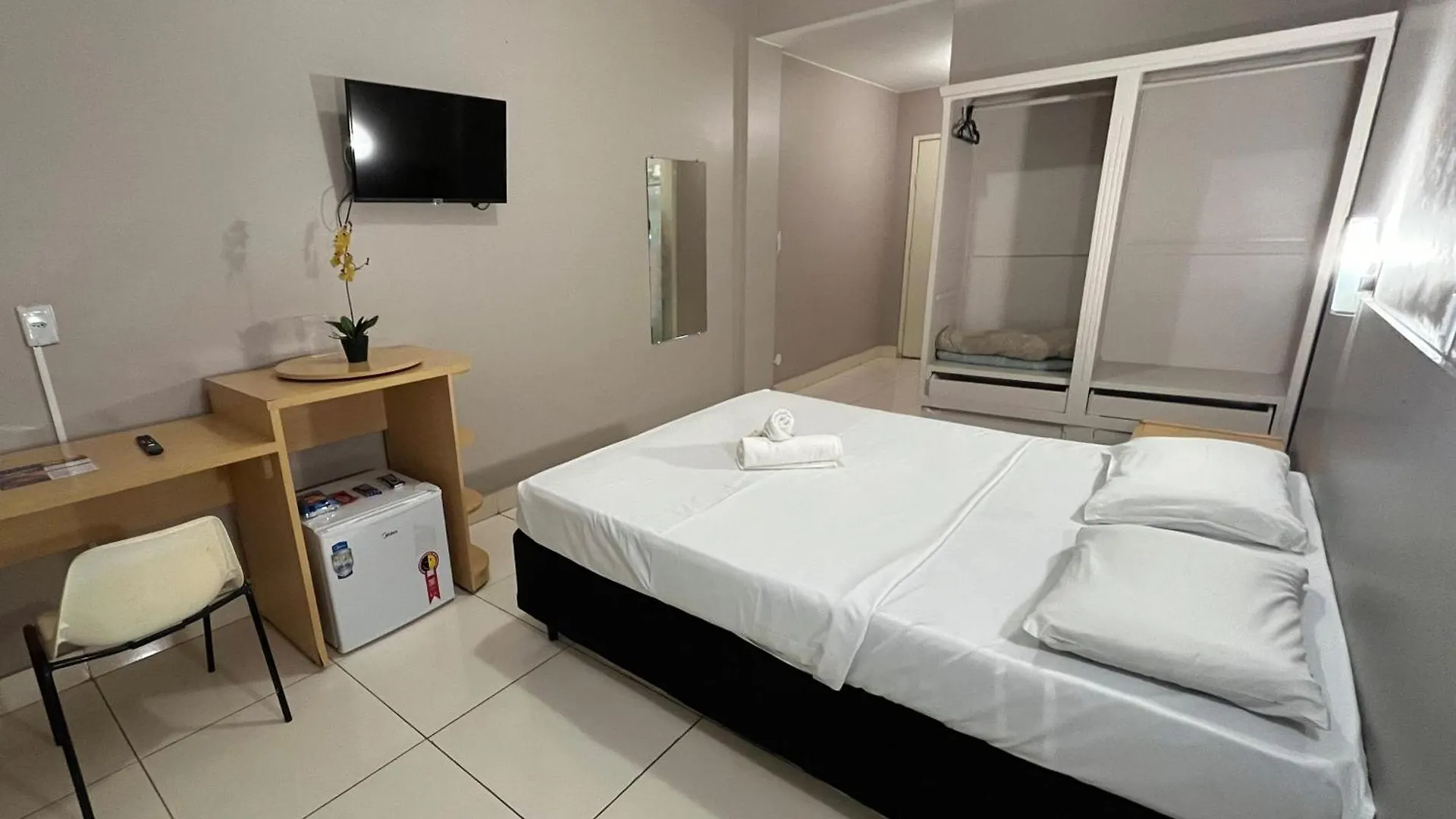 Riviera Hotel By Bsb Inn Brasilia